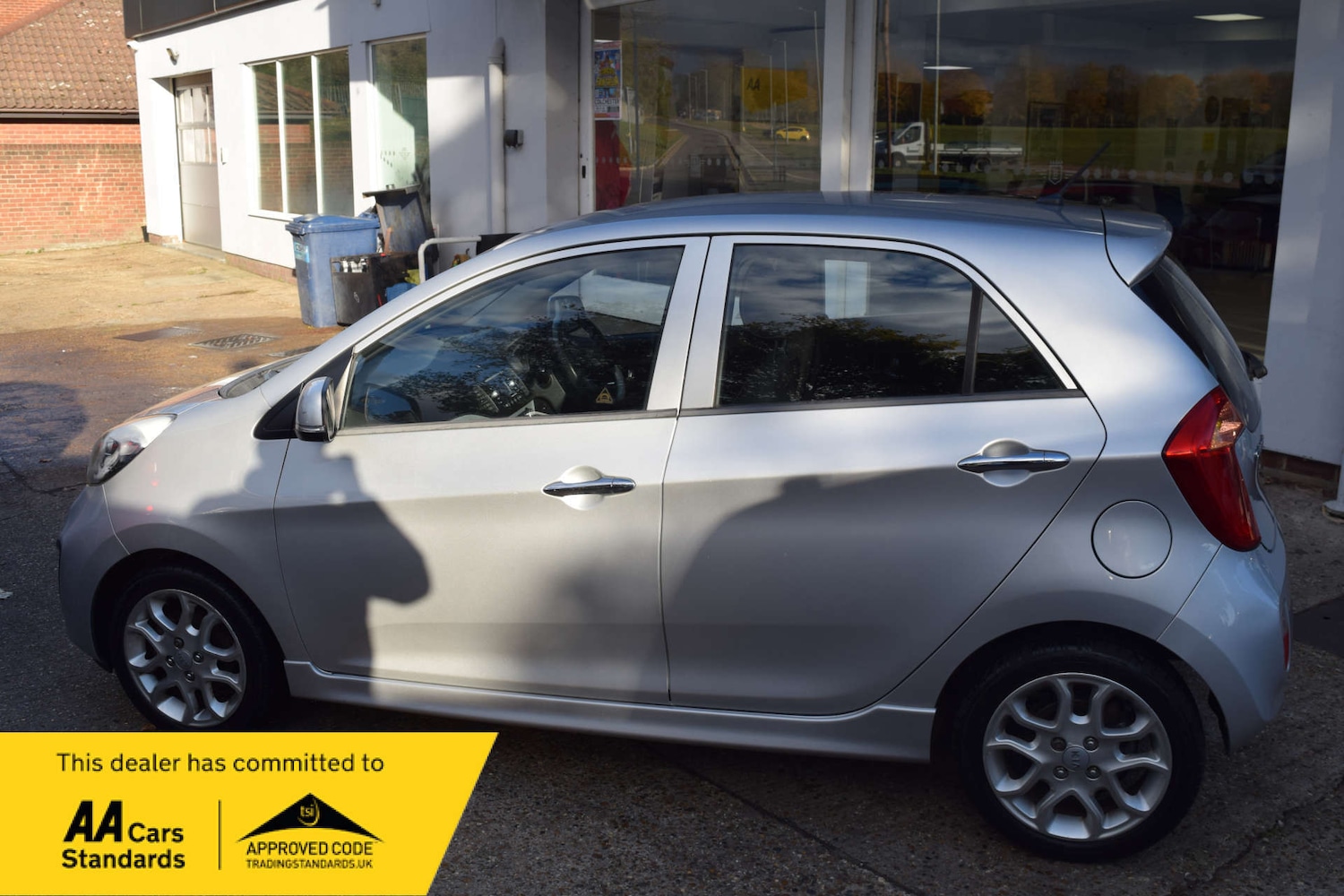 Used Kia Picanto 2011 for sale - 76391890: Photo 6