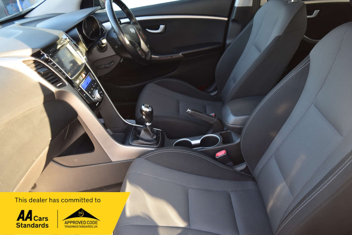 Used Hyundai i30 2014 for sale - 77022297: Photo 31