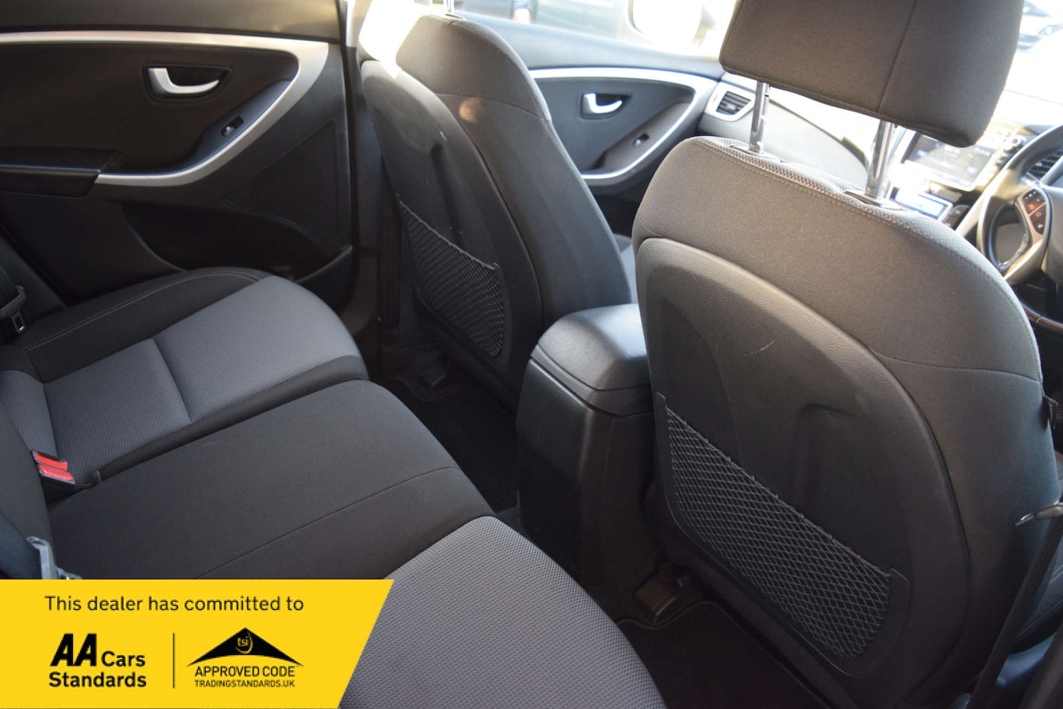 Used Hyundai i30 2014 for sale - 77022297: Photo 37