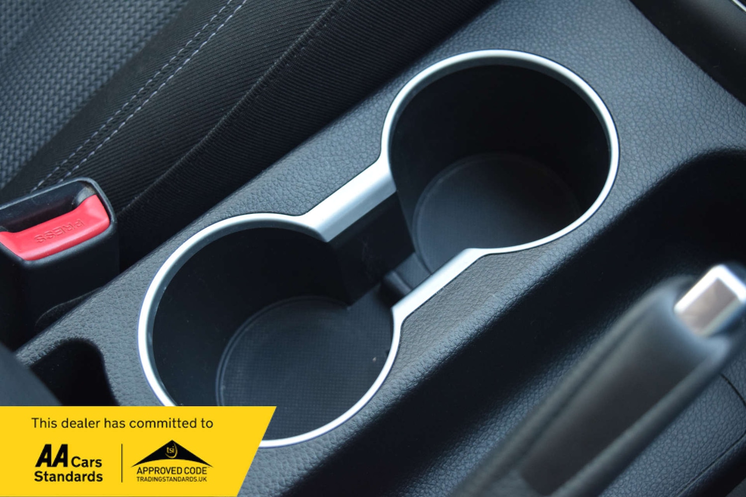 Used Hyundai i30 2014 for sale - 77022297: Photo 56