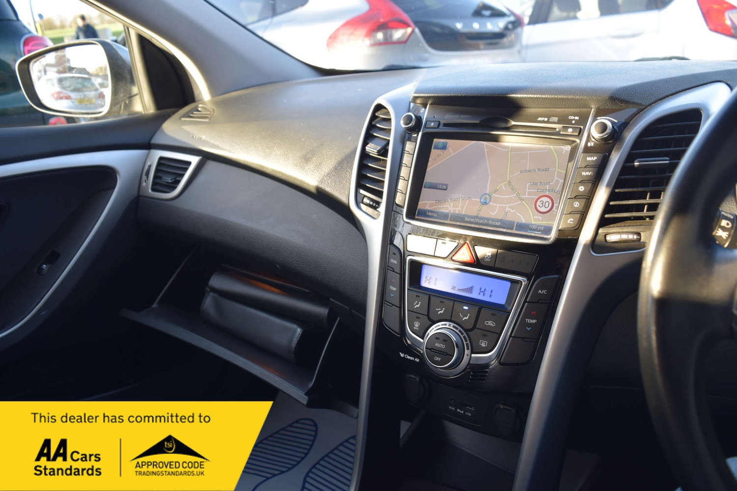 Used Hyundai i30 2014 for sale - 77022297: Photo 58