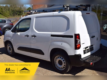 Used Vauxhall Combo 2019 for sale - 78236832: Photo