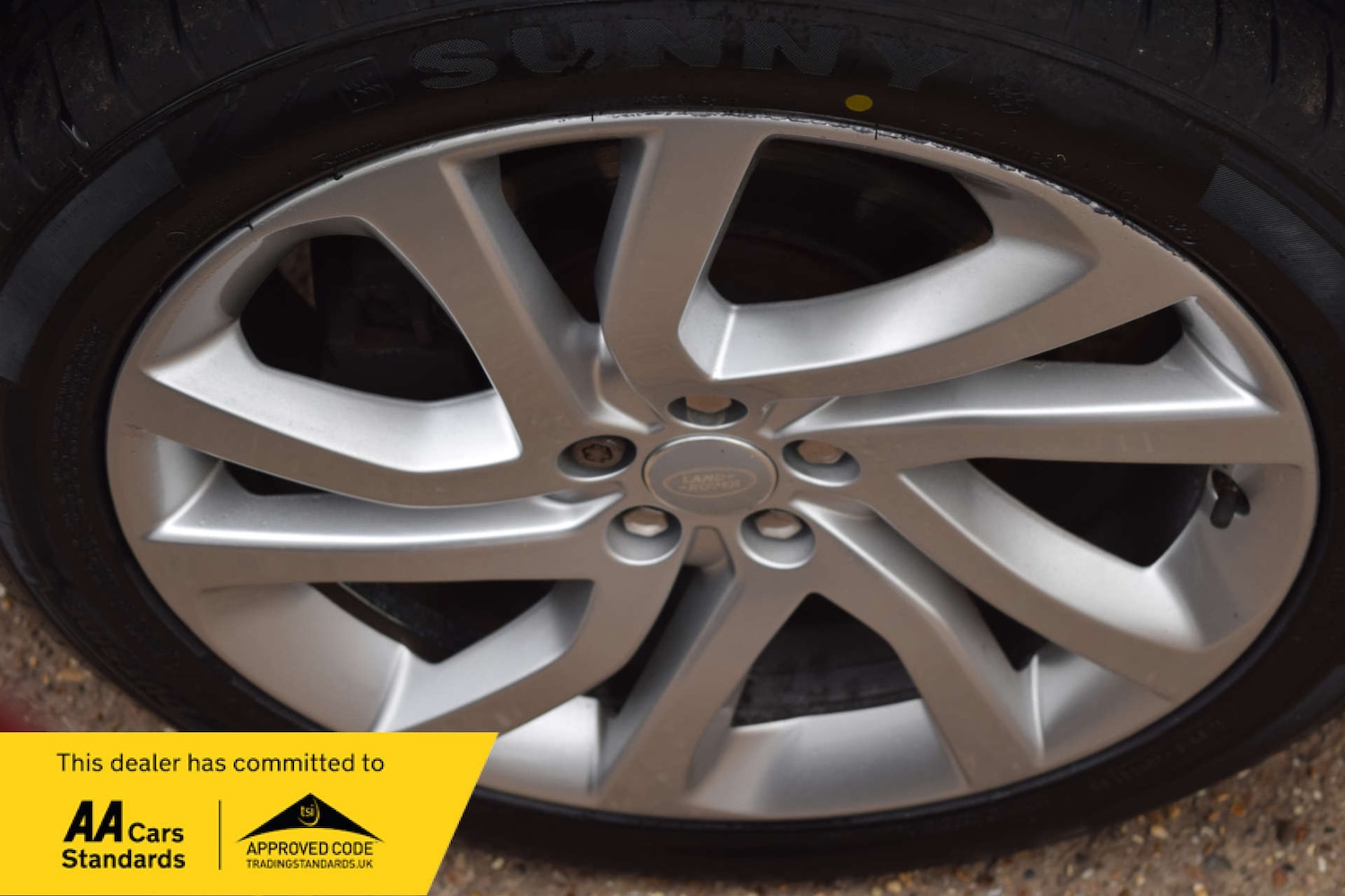 Used Land Rover Discovery Sport 2016 for sale - 77594805: Photo 24