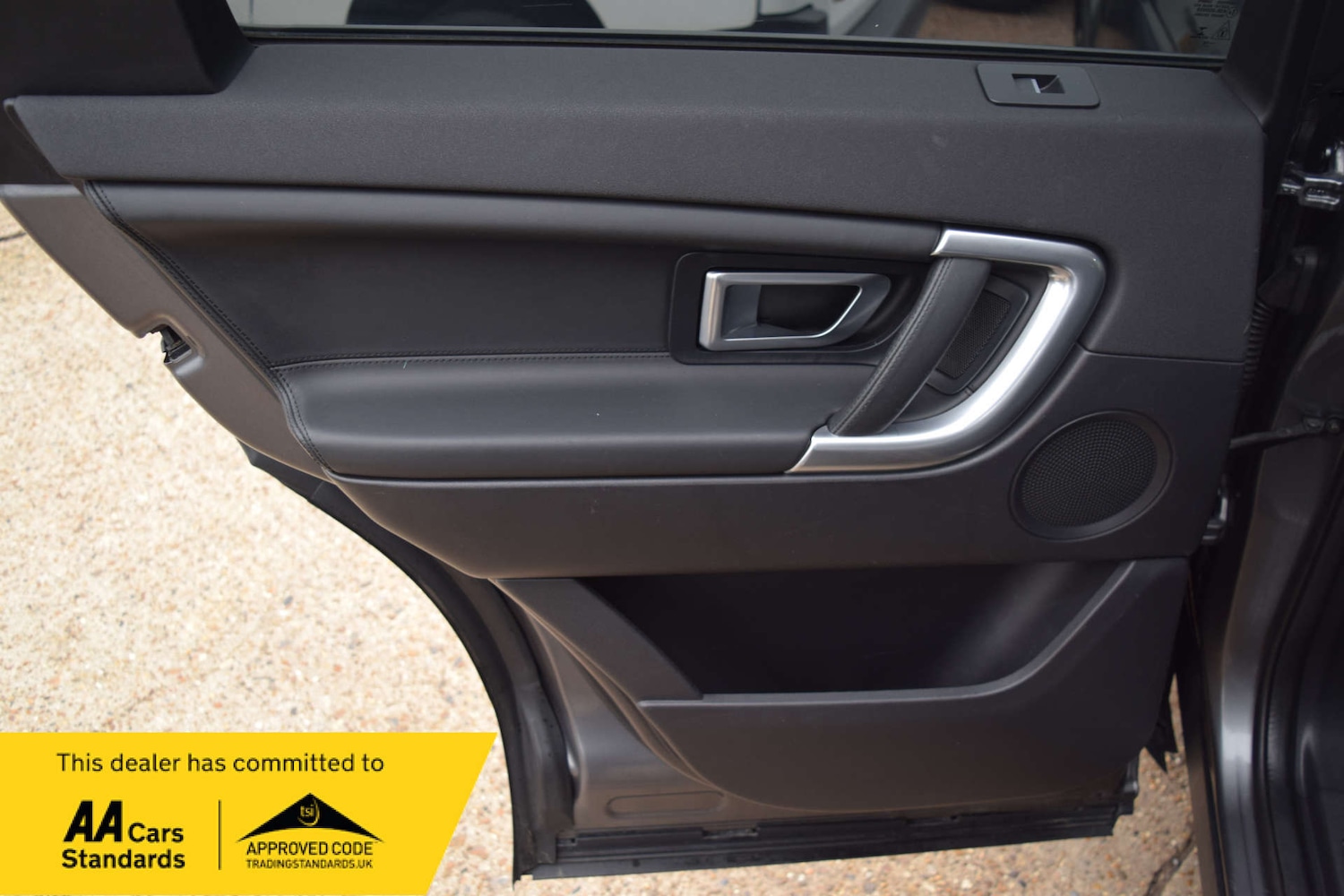 Used Land Rover Discovery Sport 2016 for sale - 77594805: Photo 30