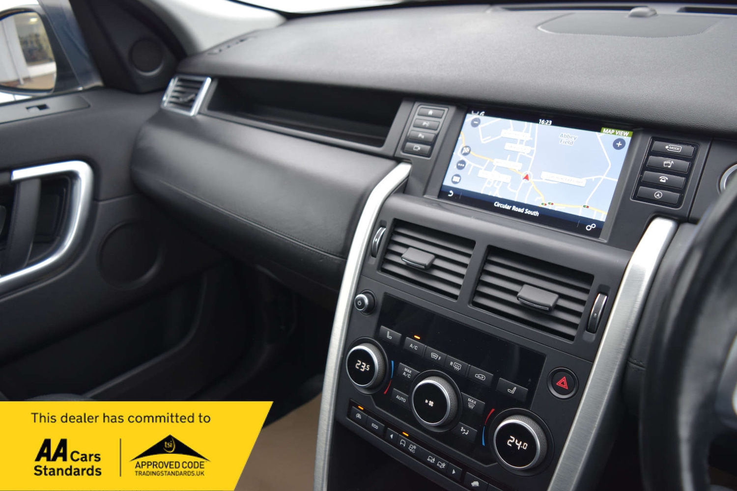 Used Land Rover Discovery Sport 2016 for sale - 77594805: Photo 64