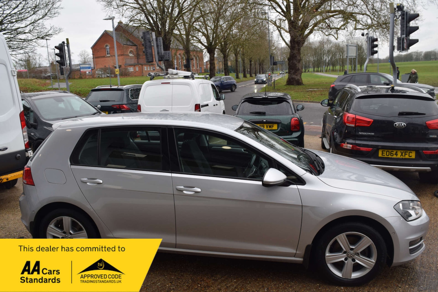 Used Volkswagen Golf 2016 for sale - 77301699: Photo 2