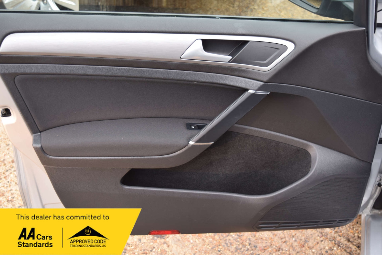 Used Volkswagen Golf 2016 for sale - 77301699: Photo 32