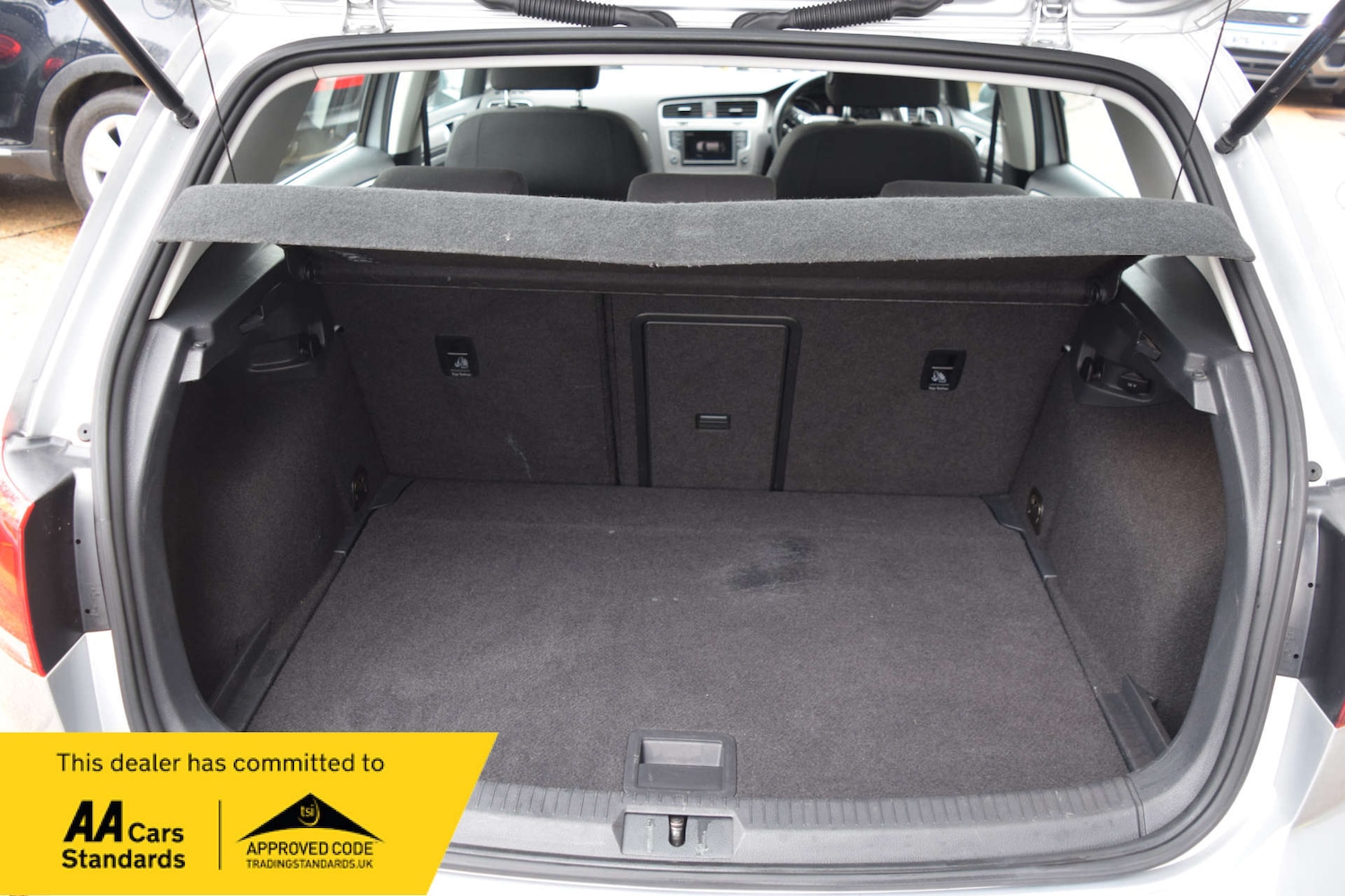 Used Volkswagen Golf 2016 for sale - 77301699: Photo 35