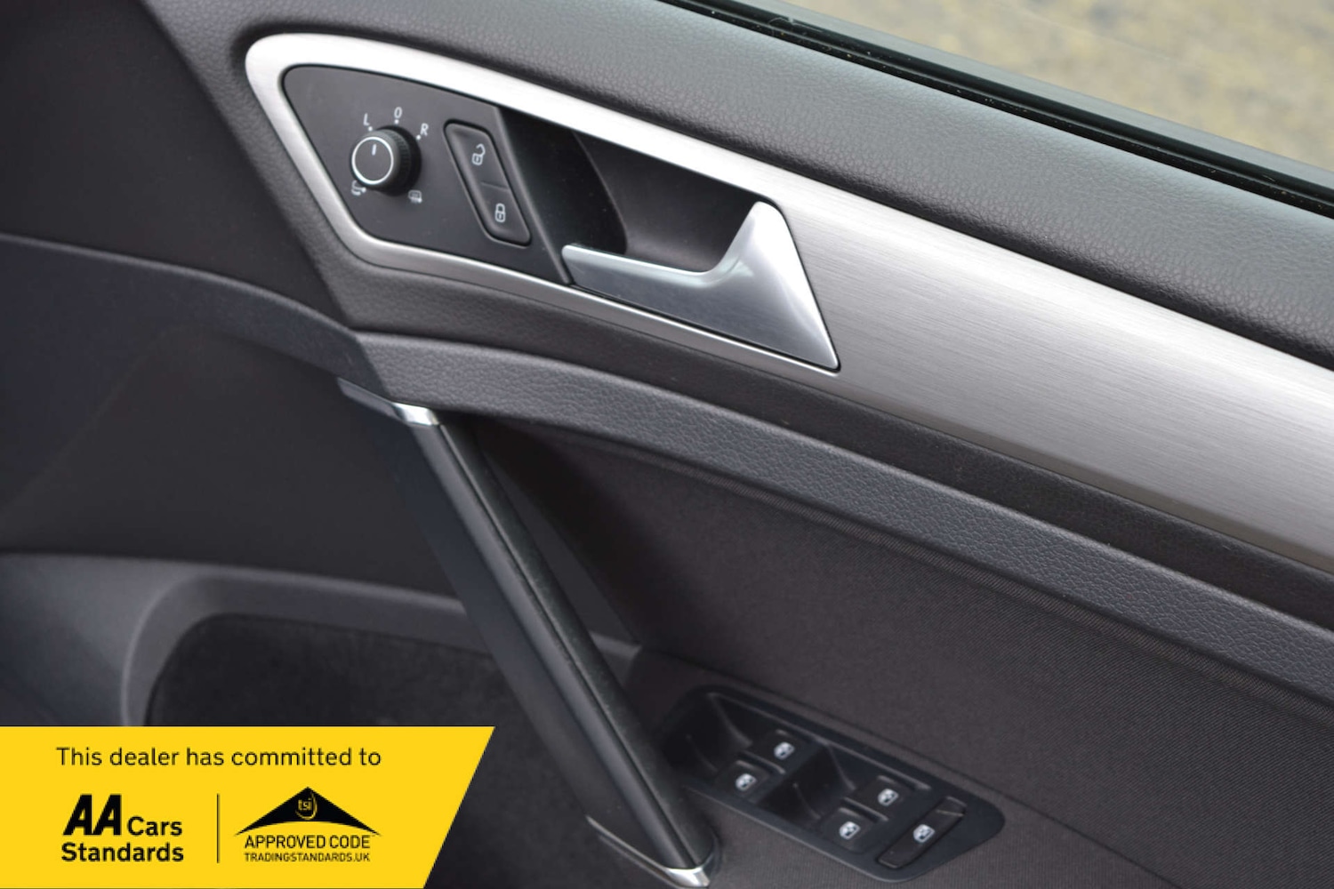 Used Volkswagen Golf 2016 for sale - 77301699: Photo 40