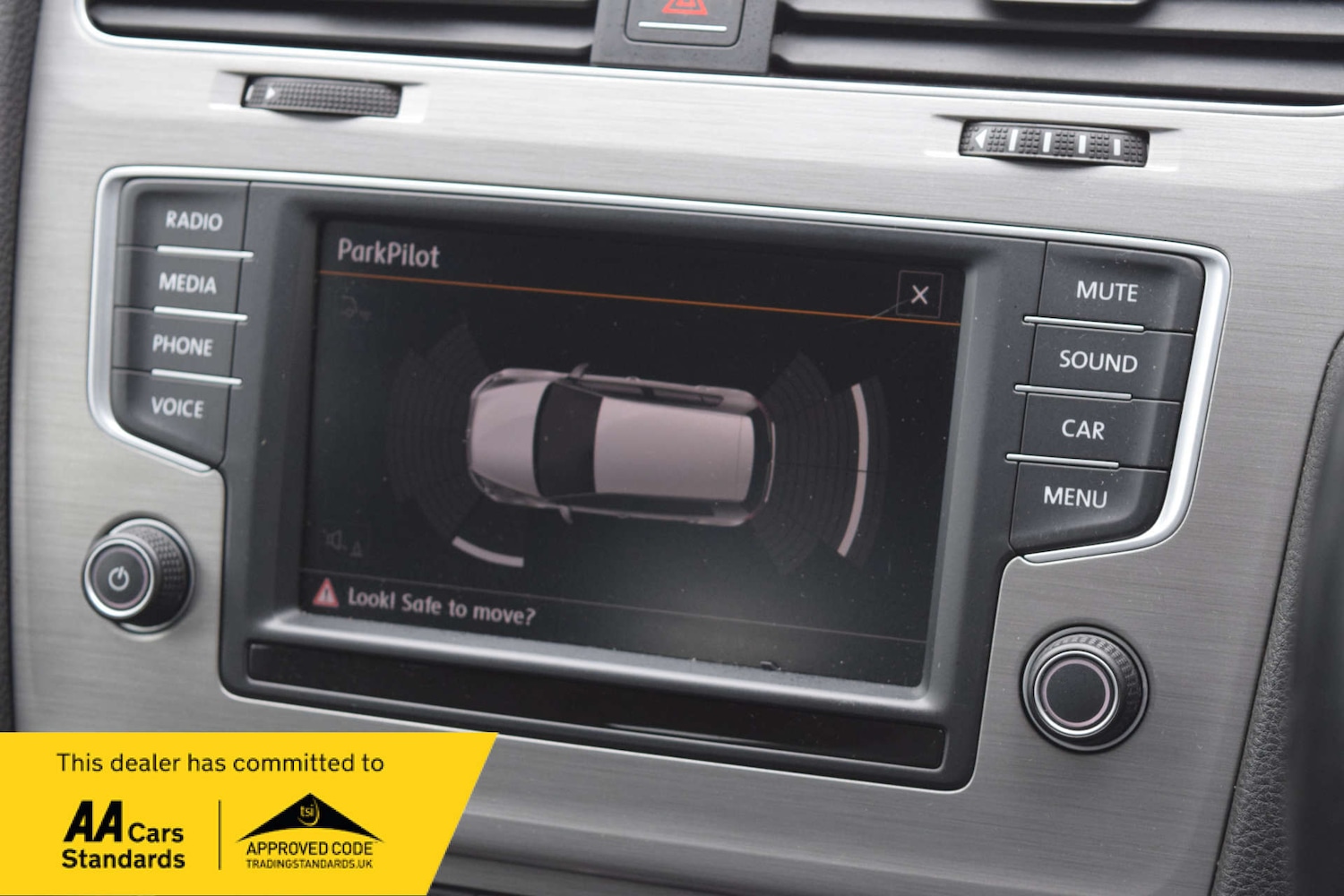 Used Volkswagen Golf 2016 for sale - 77301699: Photo 51