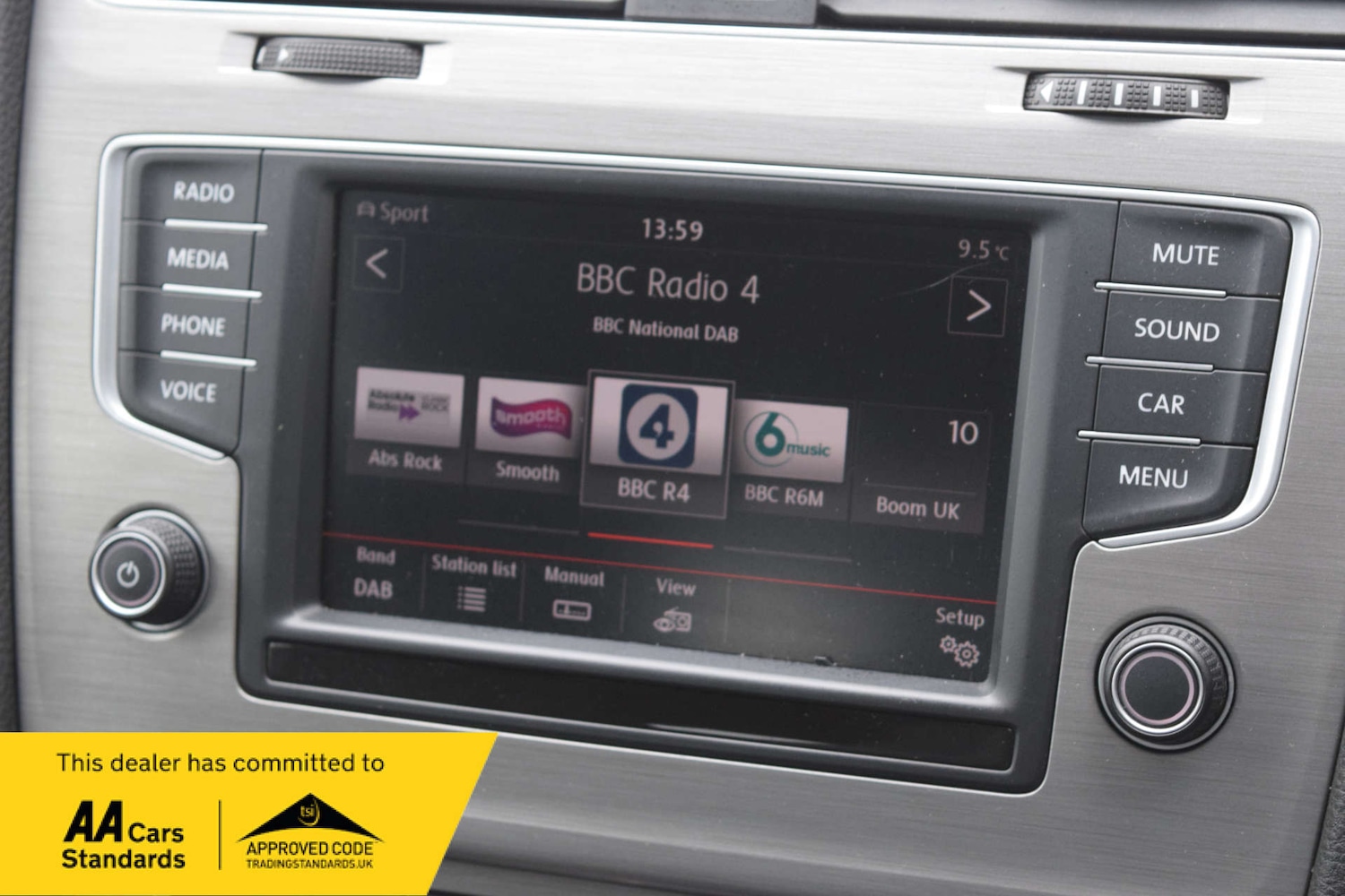 Used Volkswagen Golf 2016 for sale - 77301699: Photo 52