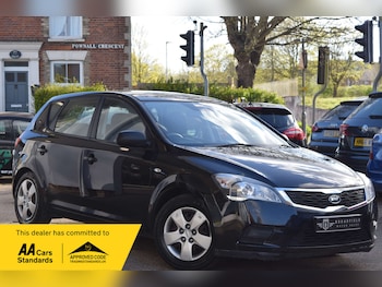 Used Kia Ceed 2011 for sale - 78111276: Photo