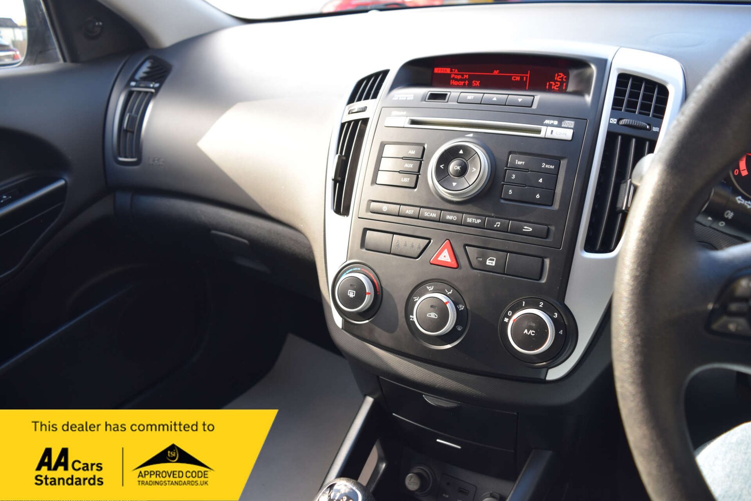 Used Kia Ceed 2011 for sale - 78111276: Photo 37