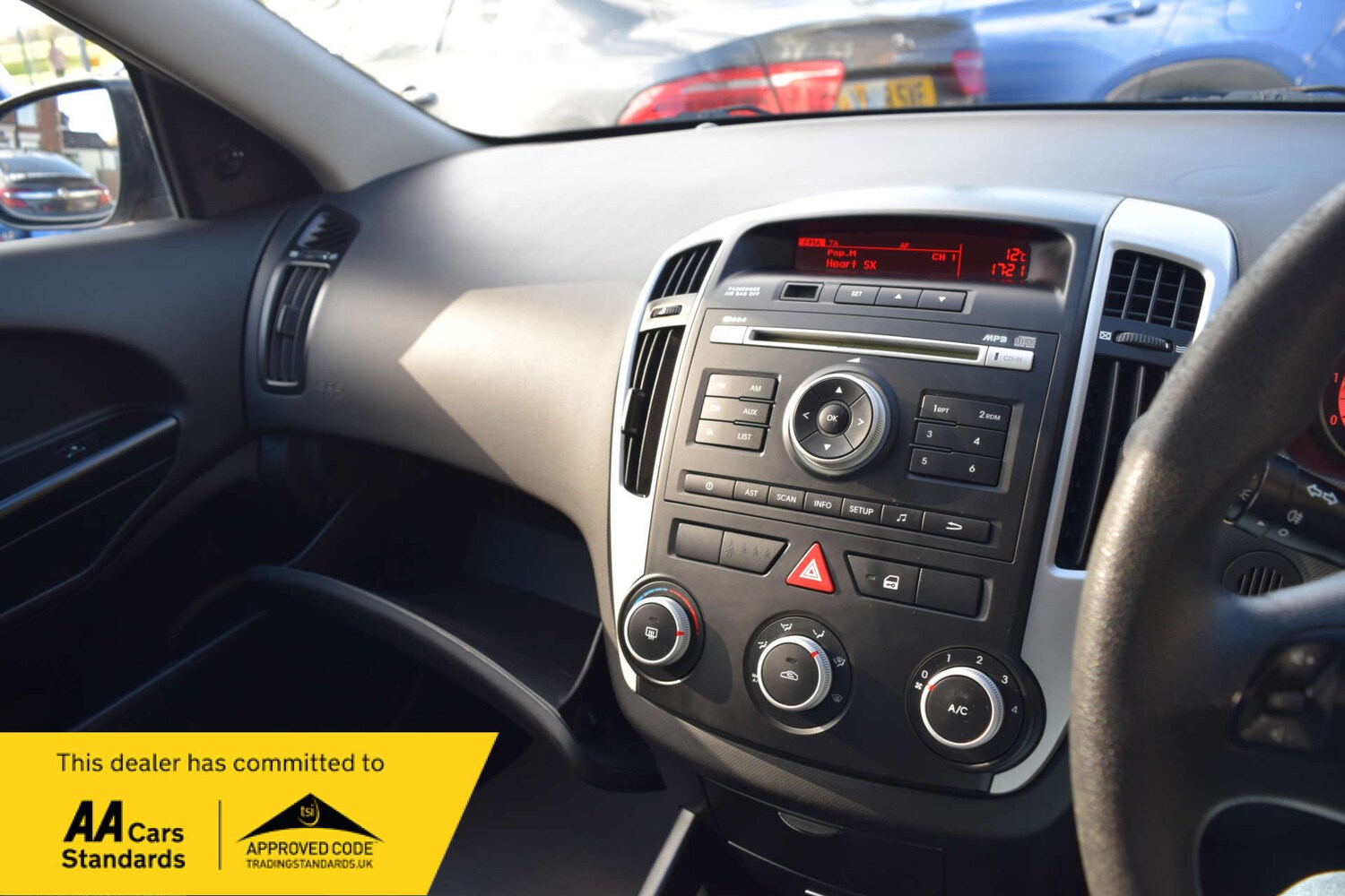 Used Kia Ceed 2011 for sale - 78111276: Photo 38