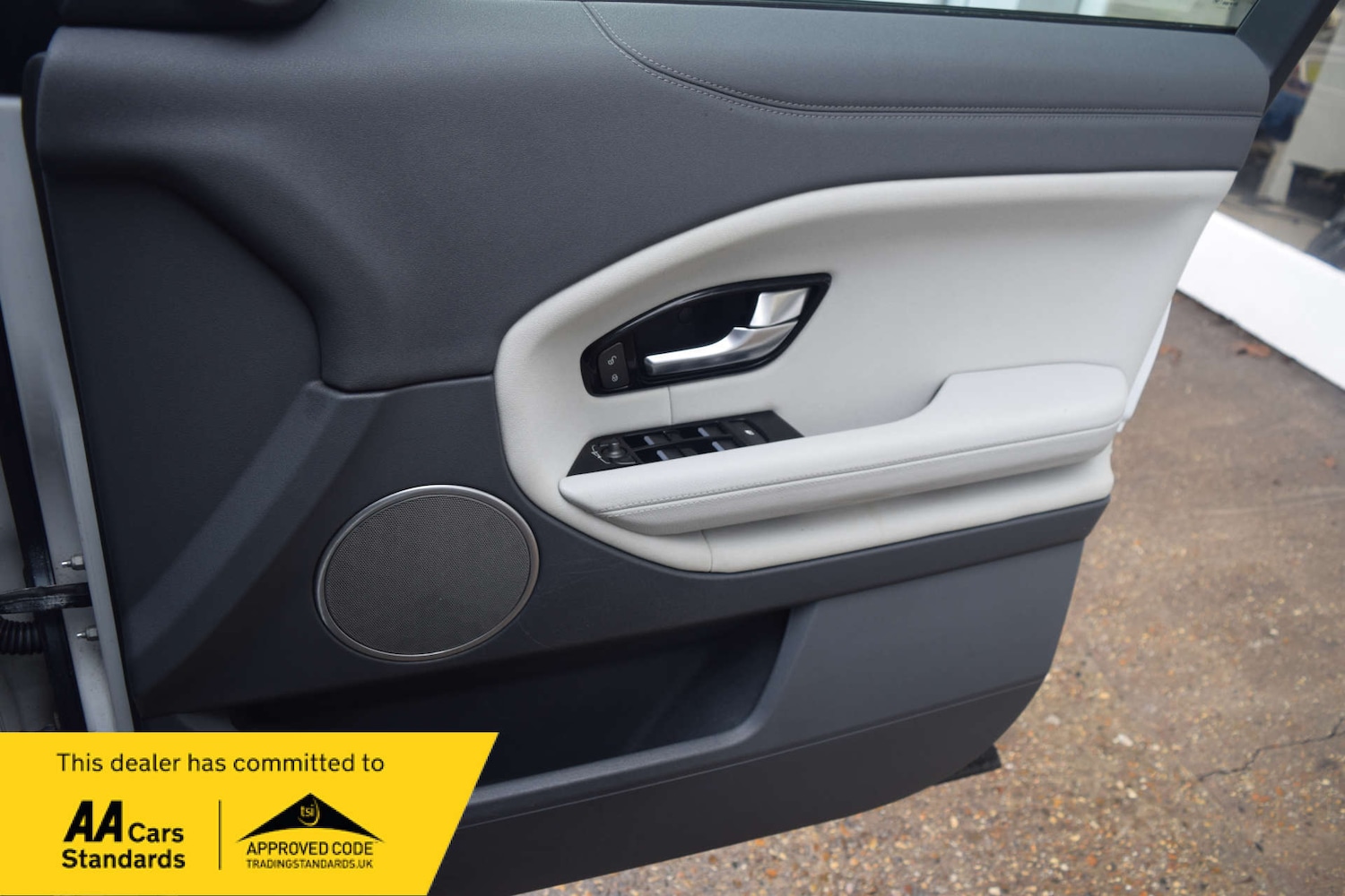 Used Land Rover Range Rover Evoque 2017 for sale - 77168076: Photo 35