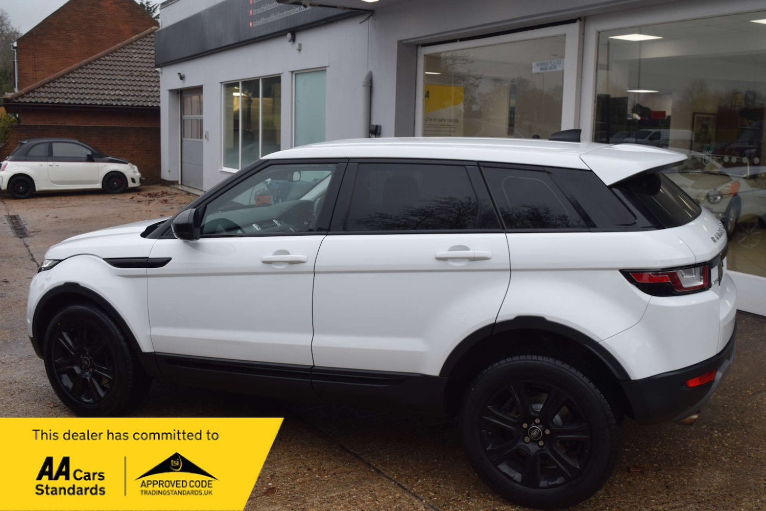 Used Land Rover Range Rover Evoque 2017 for sale - 77168076: Photo 6