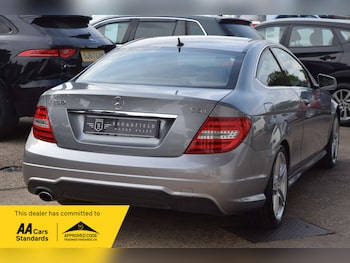 Used Mercedes-Benz C Class 2012 for sale - 79315223: Photo