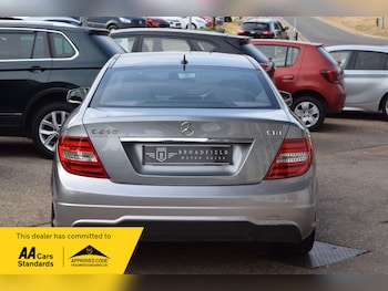 Used Mercedes-Benz C Class 2012 for sale - 79315223: Photo