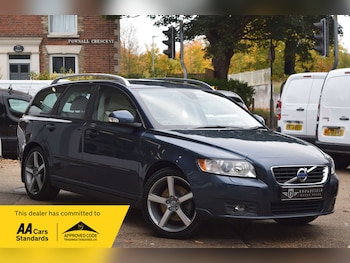 2010 - D4 [177] SE Lux 5dr