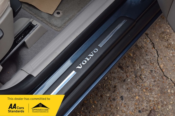 Used Volvo V50 2010 for sale - 76290981: Photo 44