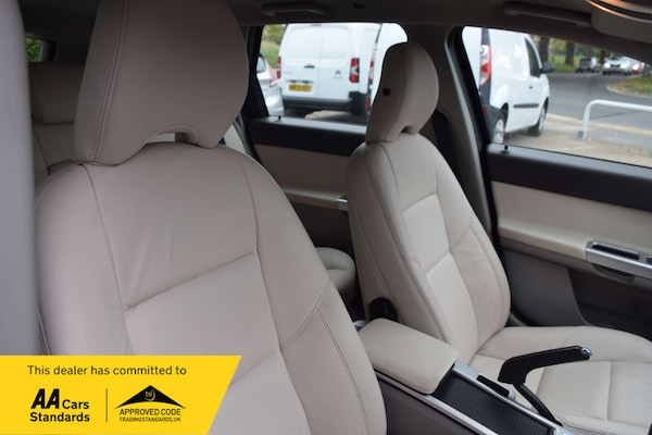 Used Volvo V50 2010 for sale - 76290981: Photo 47