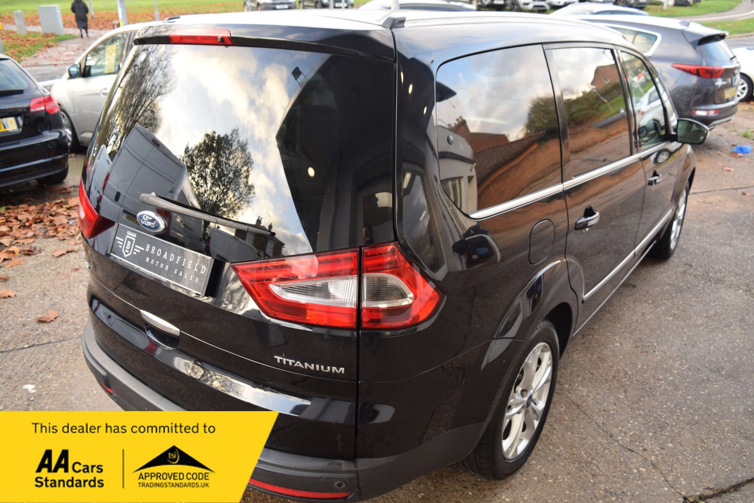 Used Ford Galaxy 2011 for sale - 76628257: Photo 3