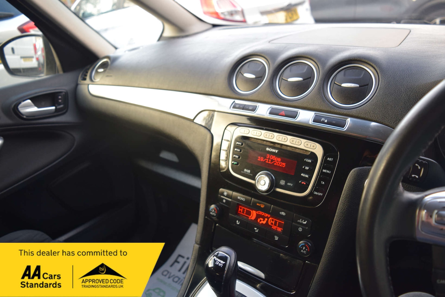 Used Ford Galaxy 2011 for sale - 76628257: Photo 58