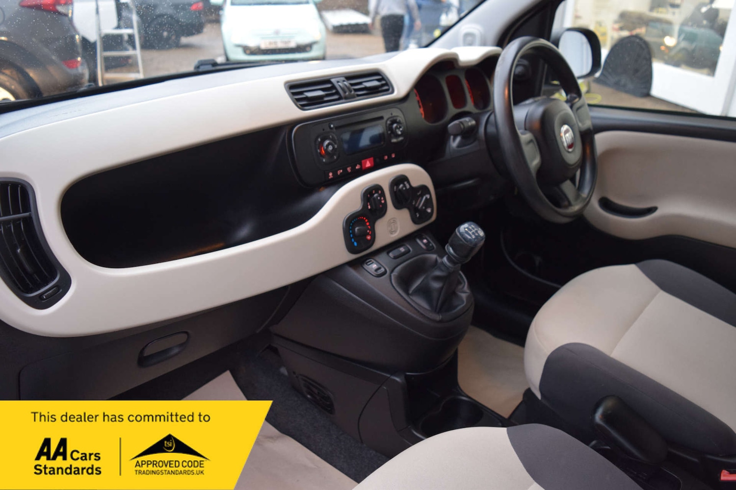 Used Fiat Panda 2015 for sale - 77694638: Photo 28