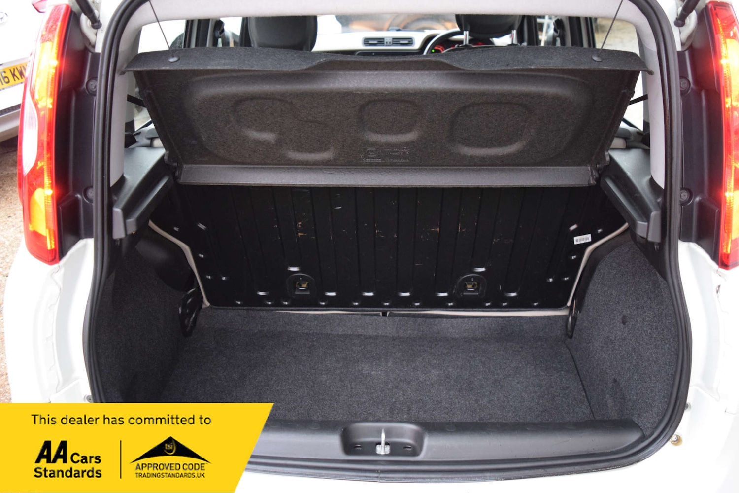 Used Fiat Panda 2015 for sale - 77694638: Photo 33