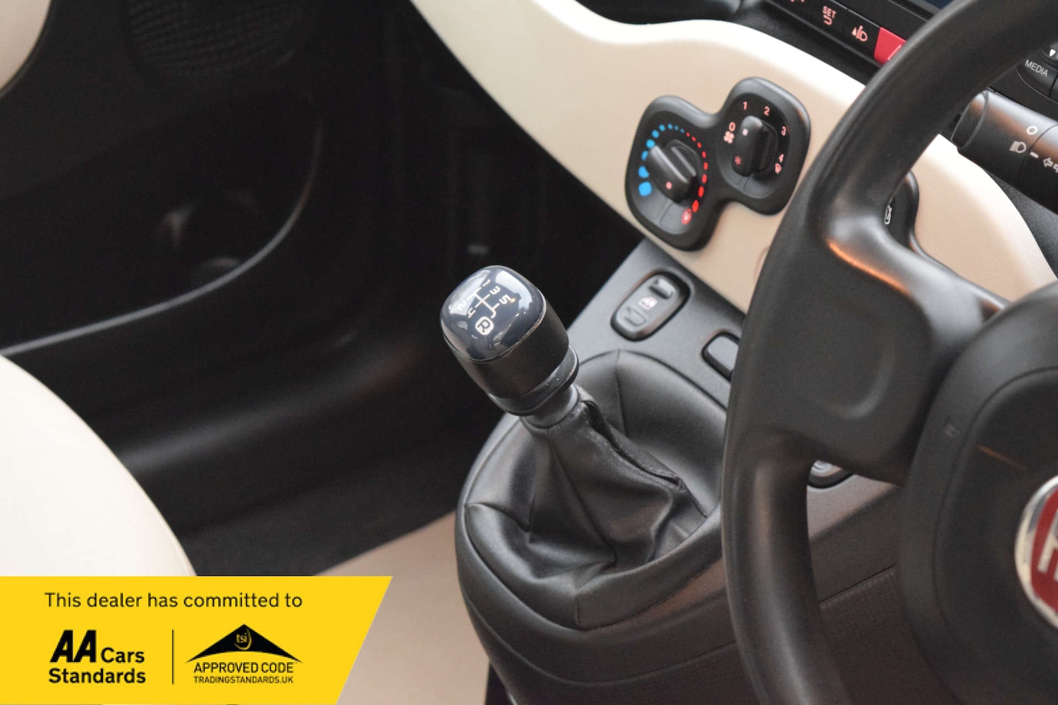 Used Fiat Panda 2015 for sale - 77694638: Photo 40