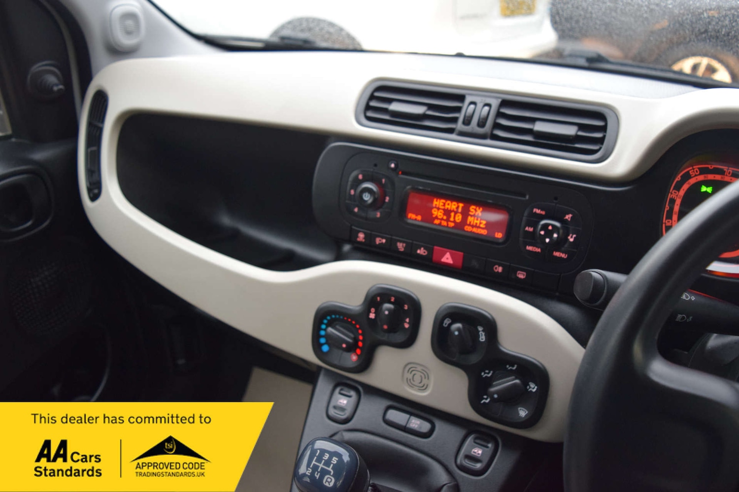 Used Fiat Panda 2015 for sale - 77694638: Photo 49