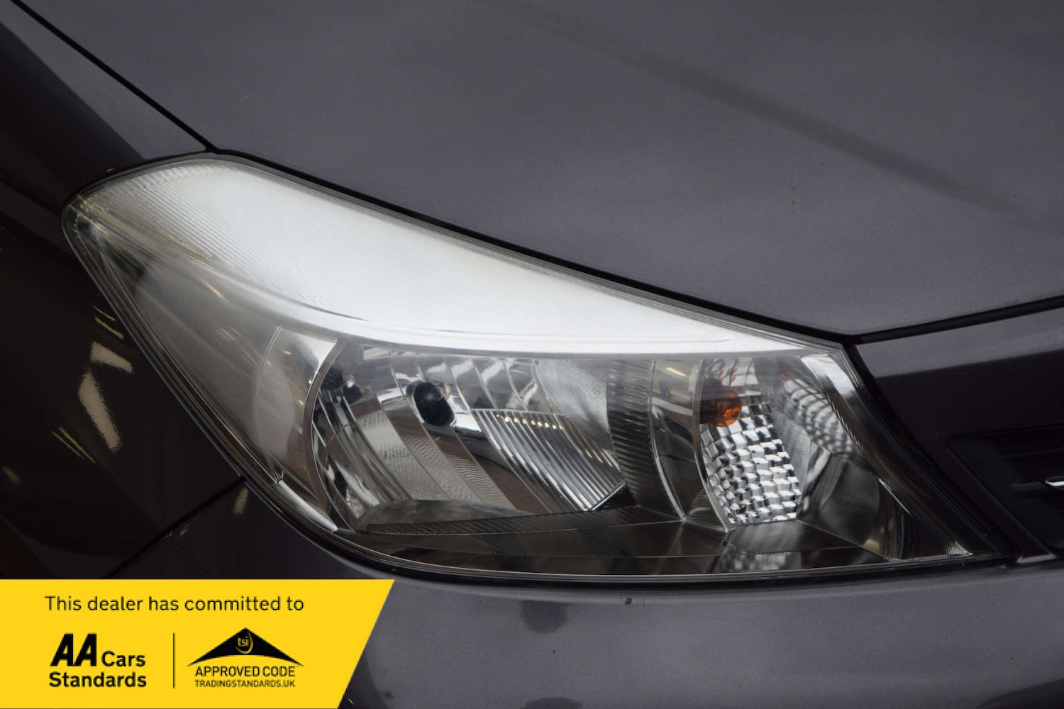 Used Toyota Yaris 2013 for sale - 77682104: Photo 11