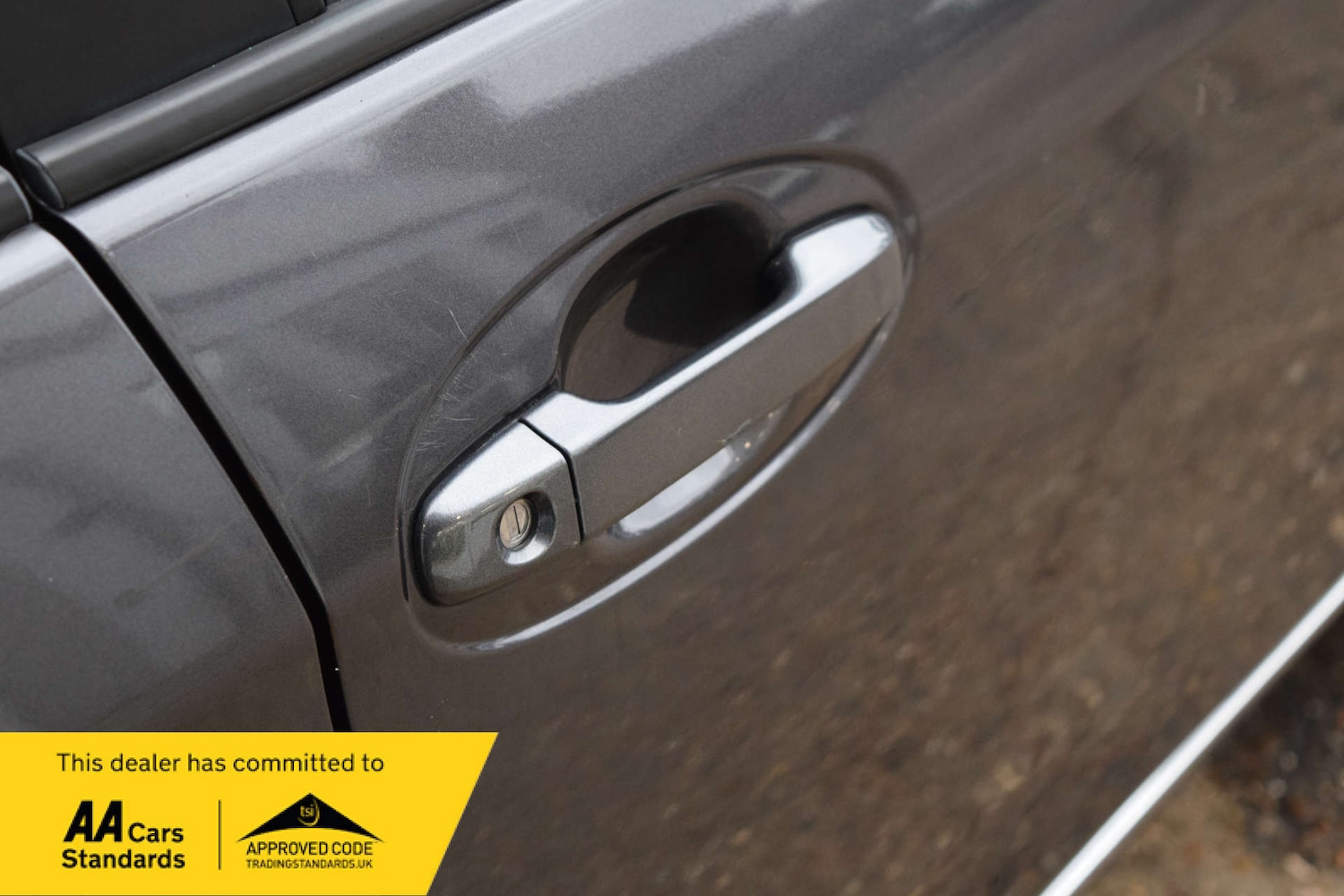 Used Toyota Yaris 2013 for sale - 77682104: Photo 19