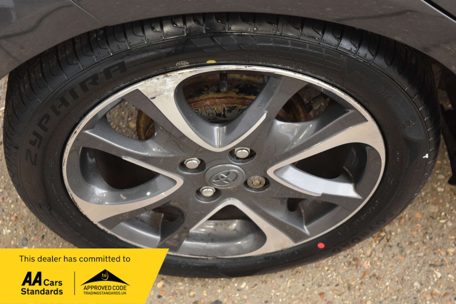 Used Toyota Yaris 2013 for sale - 77682104: Photo 22