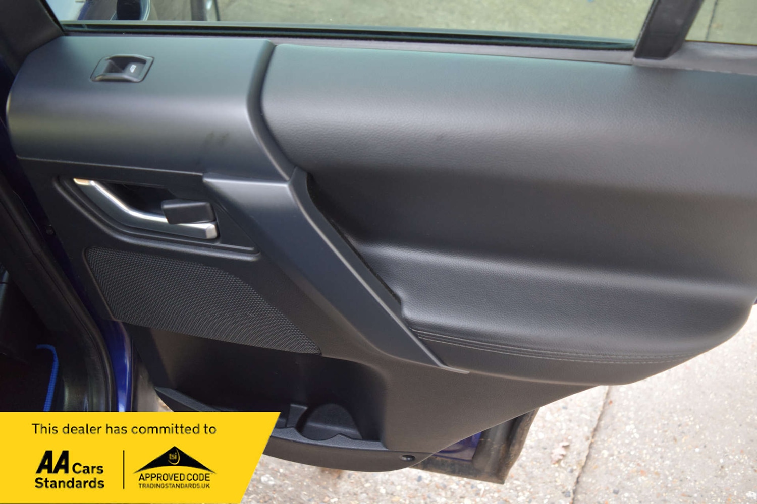 Used Land Rover Freelander 2011 for sale - 77735068: Photo 38