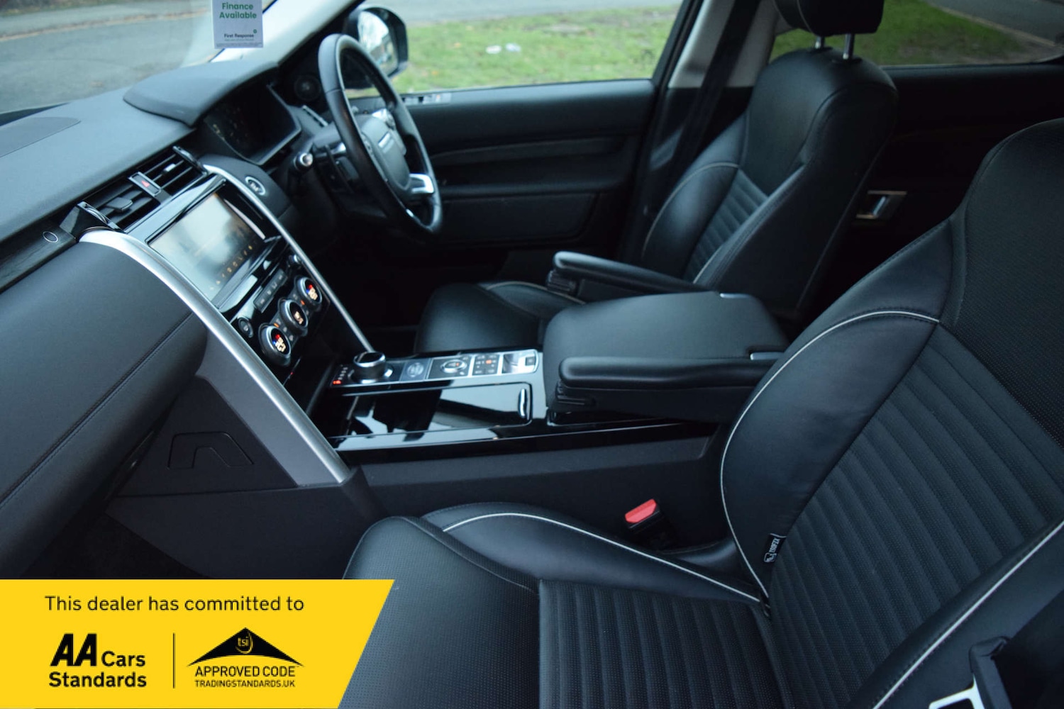 Used Land Rover Discovery 2018 for sale - 76910594: Photo 30