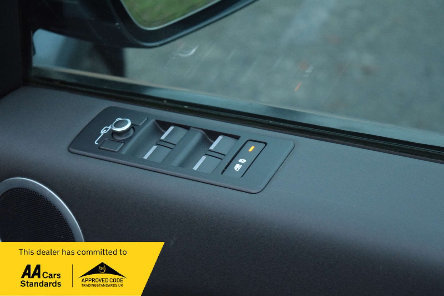 Used Land Rover Discovery 2018 for sale - 76910594: Photo 44