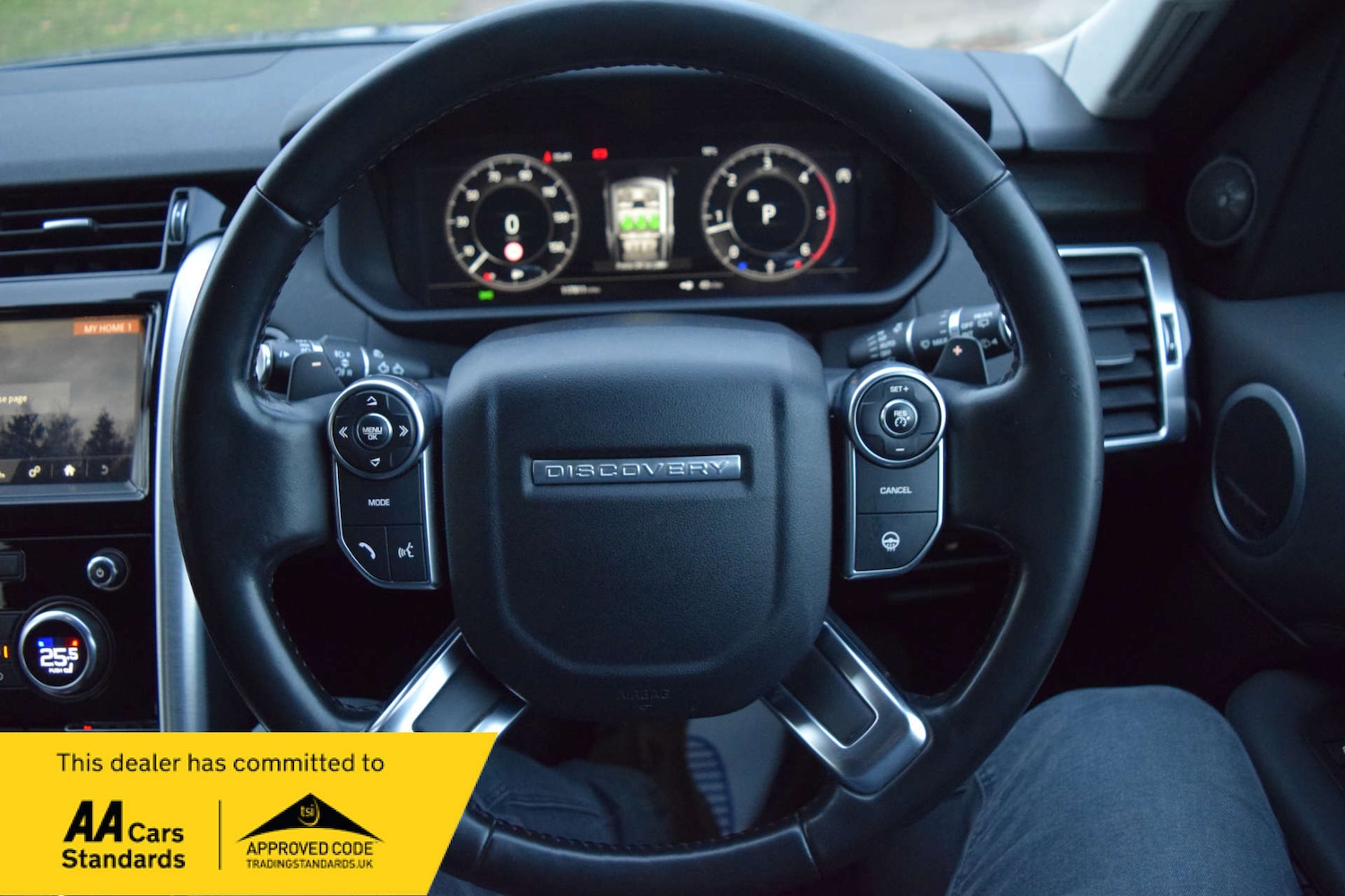 Used Land Rover Discovery 2018 for sale - 76910594: Photo 46