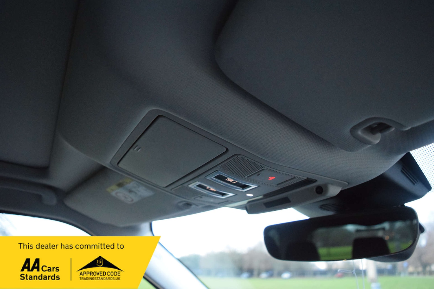 Used Land Rover Discovery 2018 for sale - 76910594: Photo 50