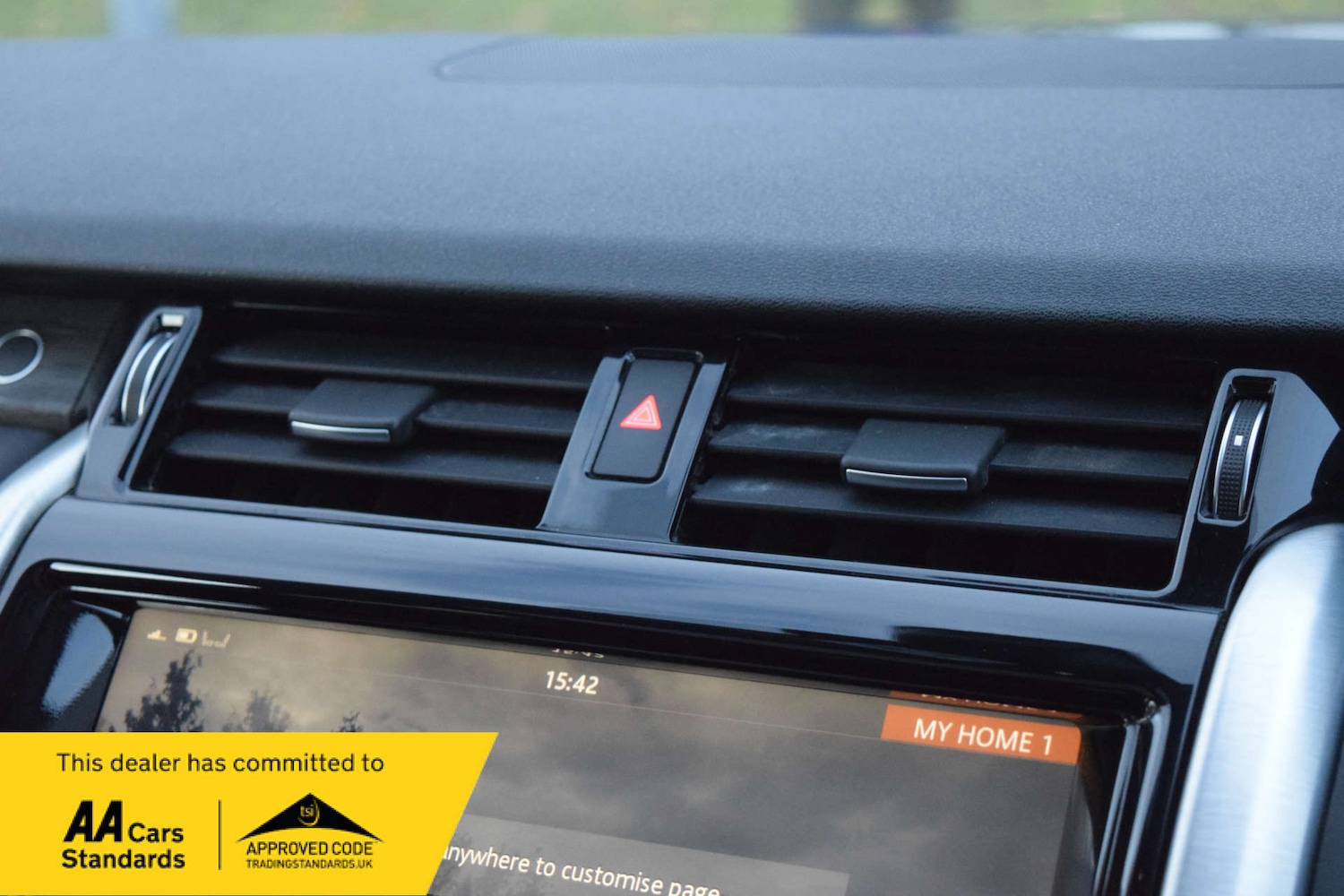 Used Land Rover Discovery 2018 for sale - 76910594: Photo 53