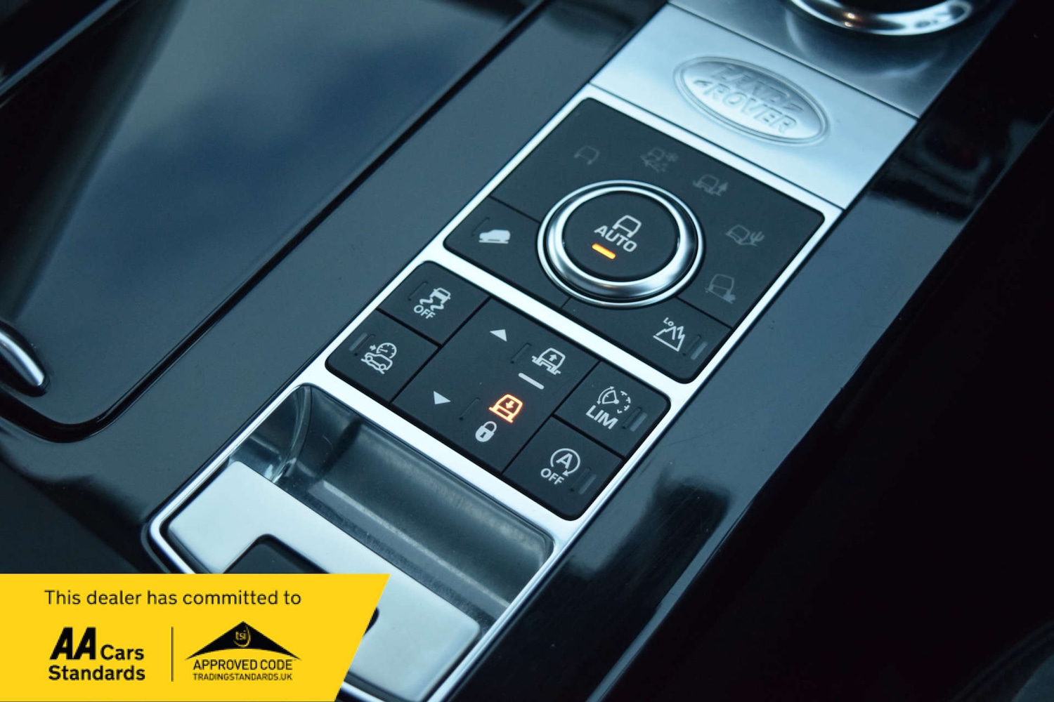 Used Land Rover Discovery 2018 for sale - 76910594: Photo 63