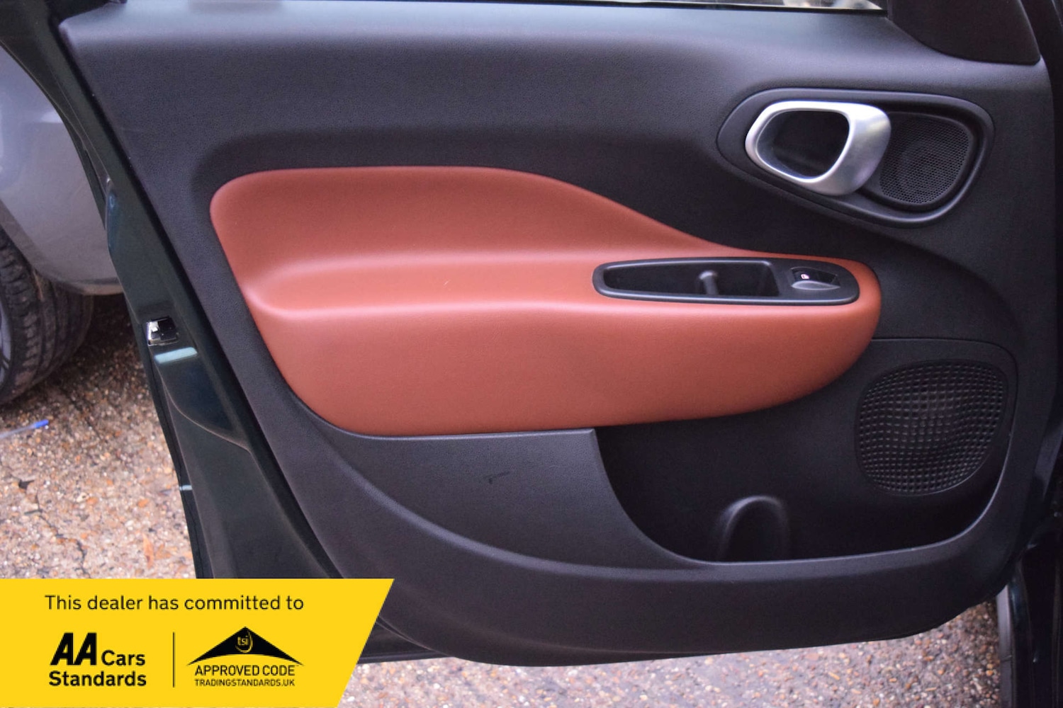 Used Fiat 500L 2014 for sale - 76923091: Photo 28