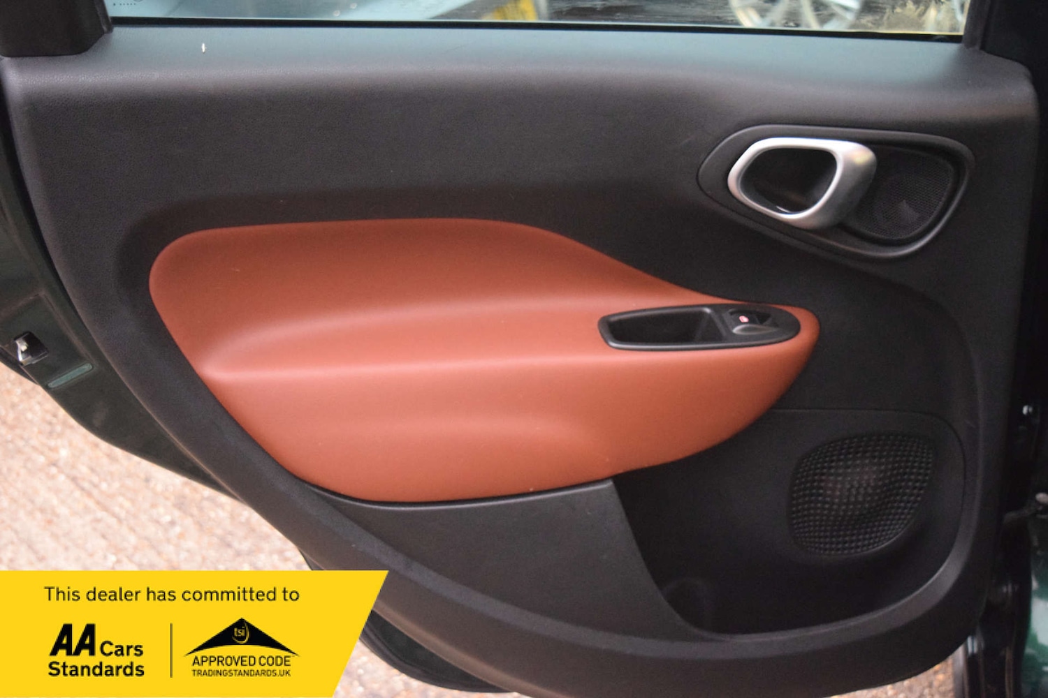 Used Fiat 500L 2014 for sale - 76923091: Photo 30