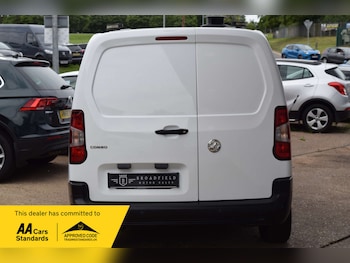 Used Vauxhall Combo 2019 for sale - 78943913: Photo