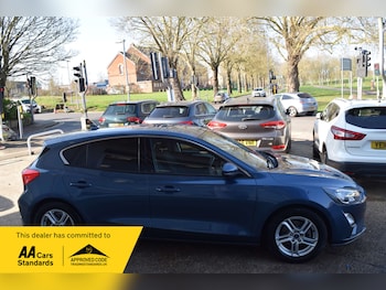 Used Ford Focus 2018 for sale - 77762332: Photo