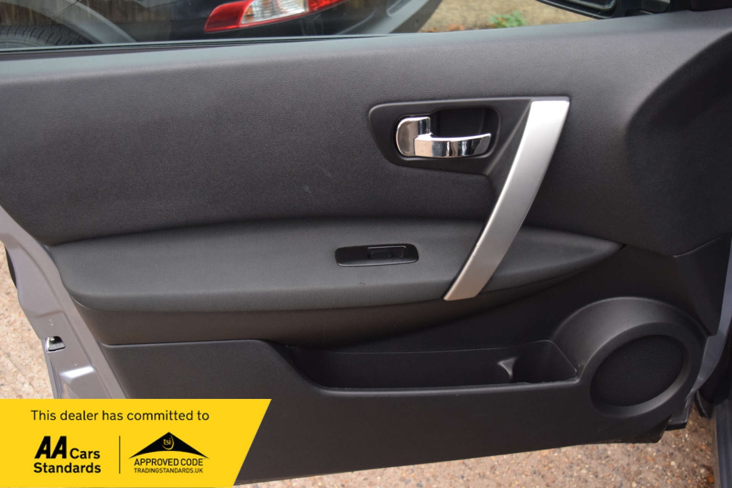 Used Nissan Qashqai 2011 for sale - 76491002: Photo 31