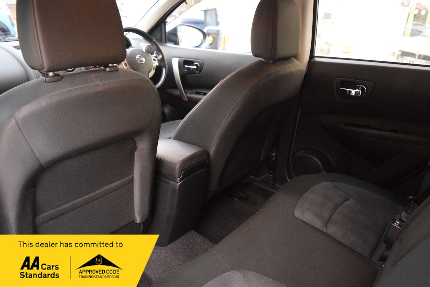 Used Nissan Qashqai 2011 for sale - 76491002: Photo 32