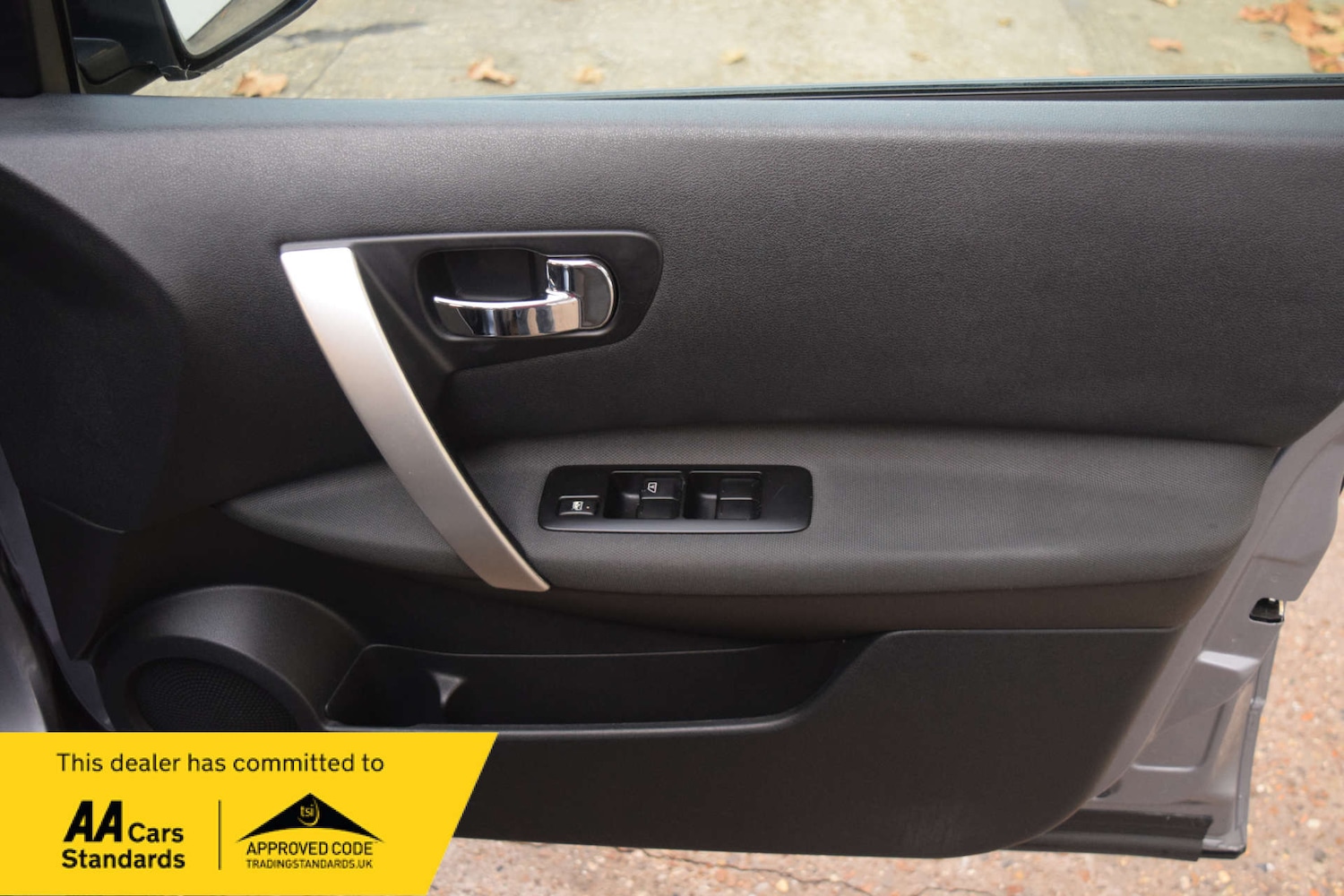 Used Nissan Qashqai 2011 for sale - 76491002: Photo 38