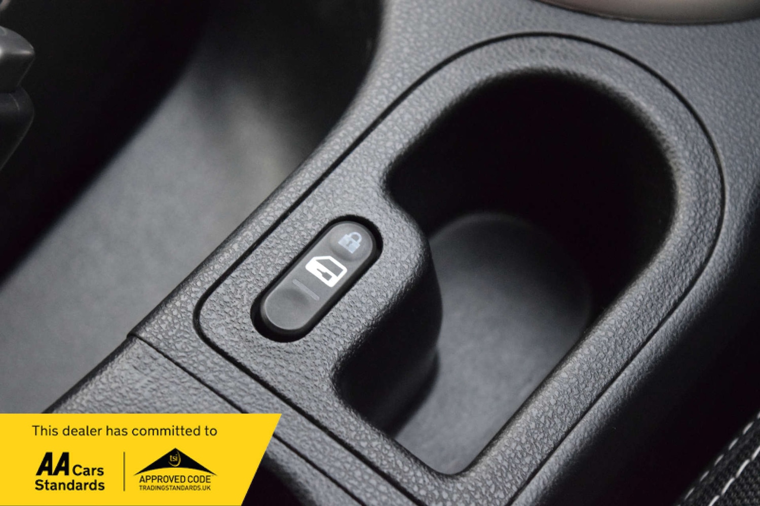 Used Nissan Qashqai 2011 for sale - 76491002: Photo 54