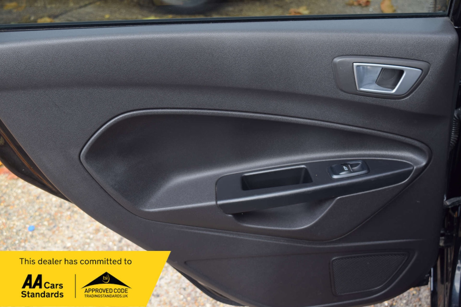 Used Ford Fiesta 2014 for sale - 76449804: Photo 30